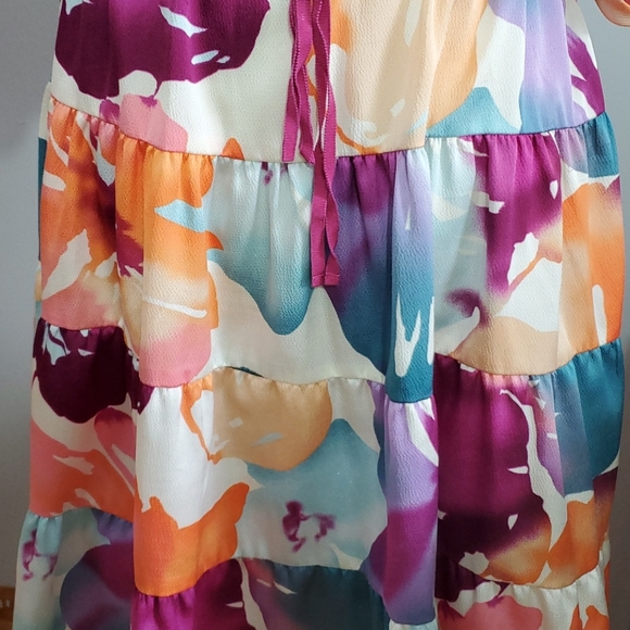 Flowy, Silky, Multicolor LOFT dress - Picture 5 of 8